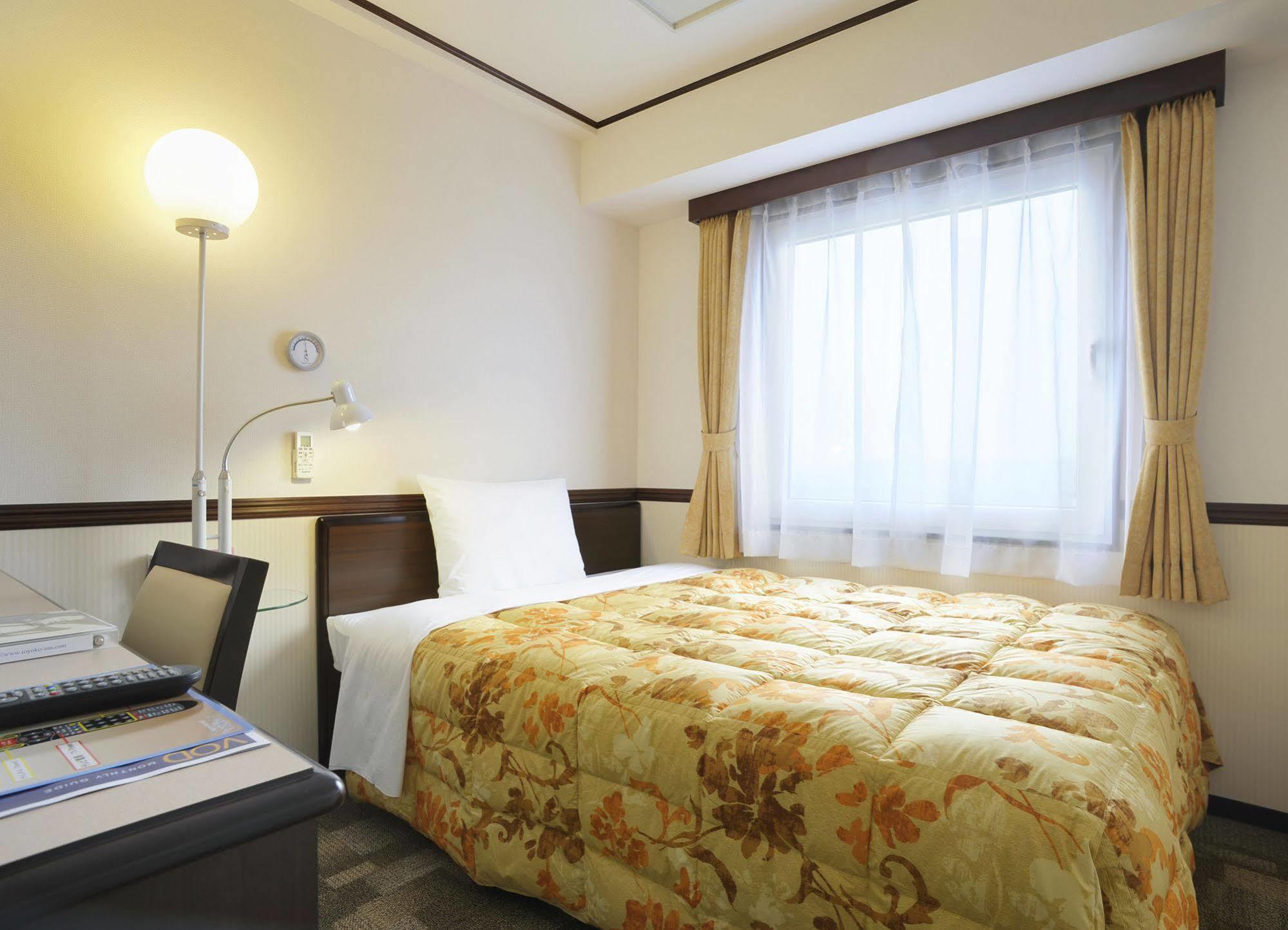 Toyoko Inn Kofu-Eki Minami-Guchi No.1 Esterno foto